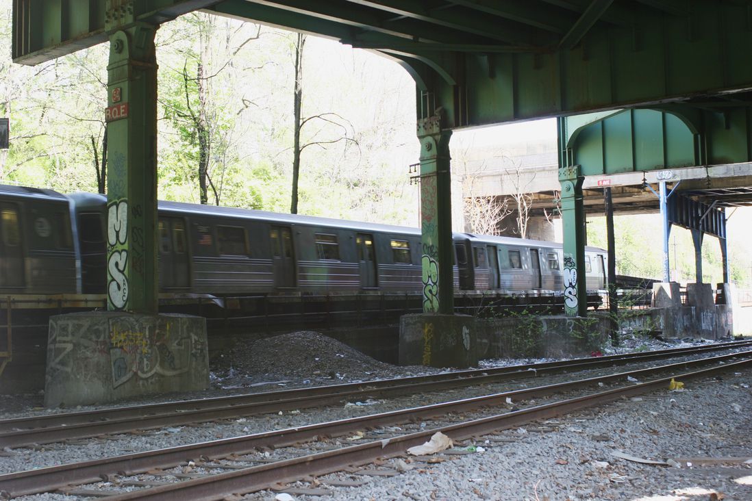 The MTA could add passenger service to these freight rail tracks